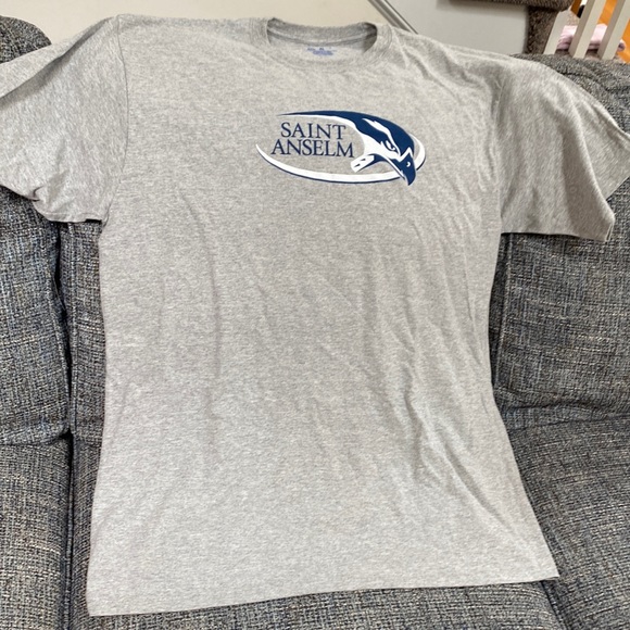 NWOT St. Anselm College T-Shirt, Size XL - Picture 1 of 5